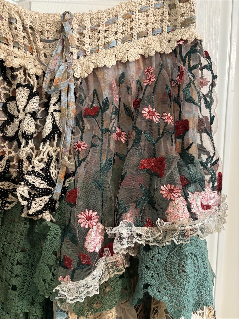 Boho Tiered Lace Patchwork Pants in Green and Cream - Picture 3 of 8